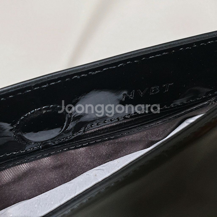 네버베터 애나 가죽 숄더백 블랙--4