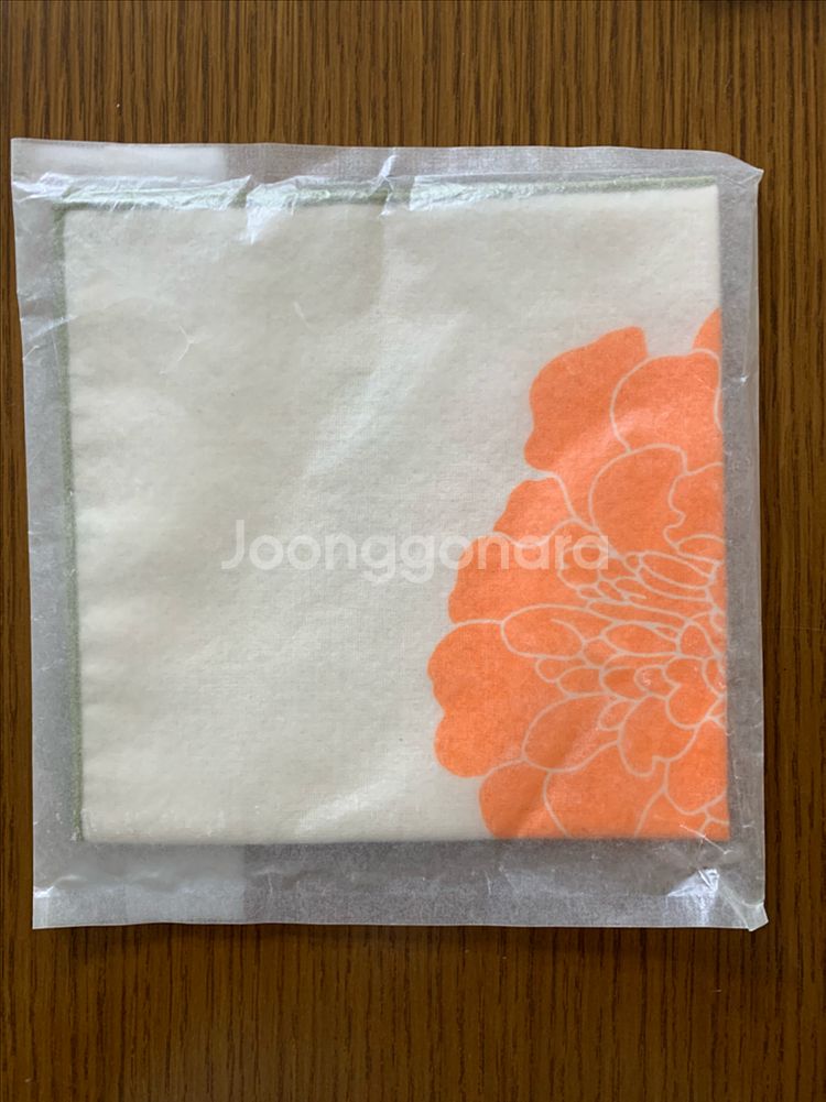 바스큘럼 식물 패턴 손수건 새상품--0