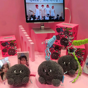 QWER 락 보이스 돌 키링