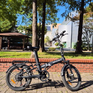 모토벨로 TX8 PRO3 접이식 전기 자전거