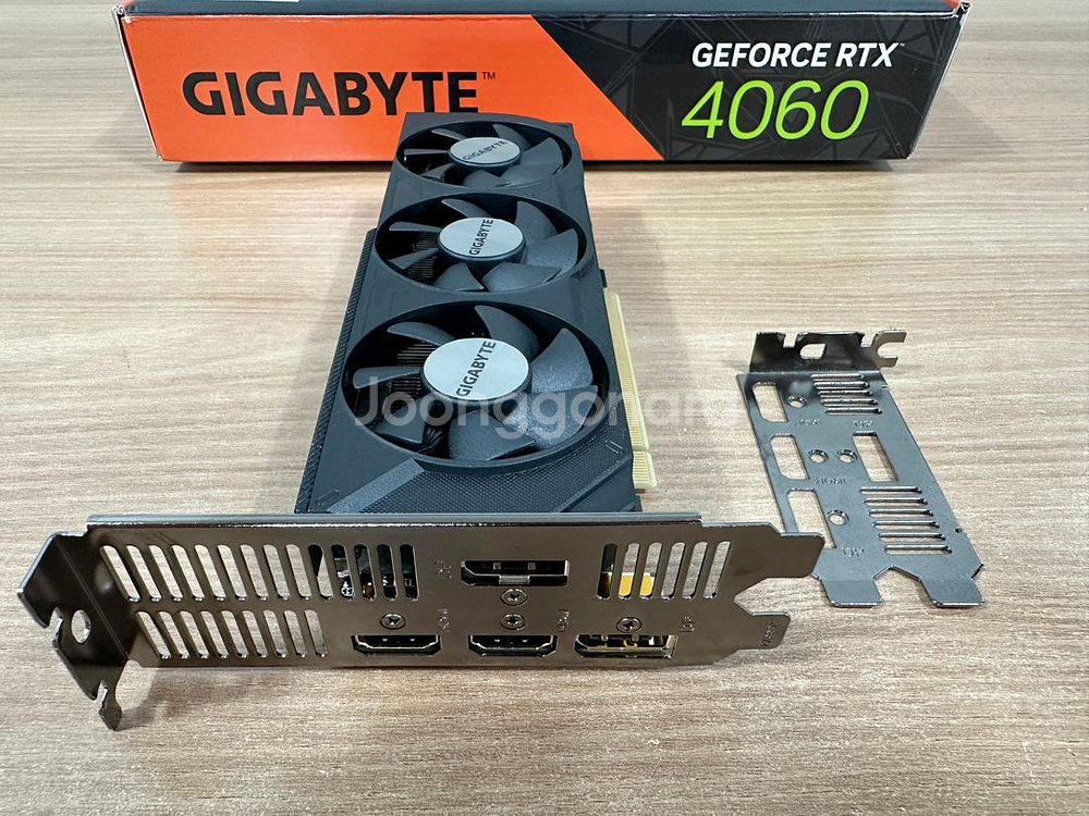 기가바이트 RTX 4060 OC UD2 OC D6 8GB Nano LP--5