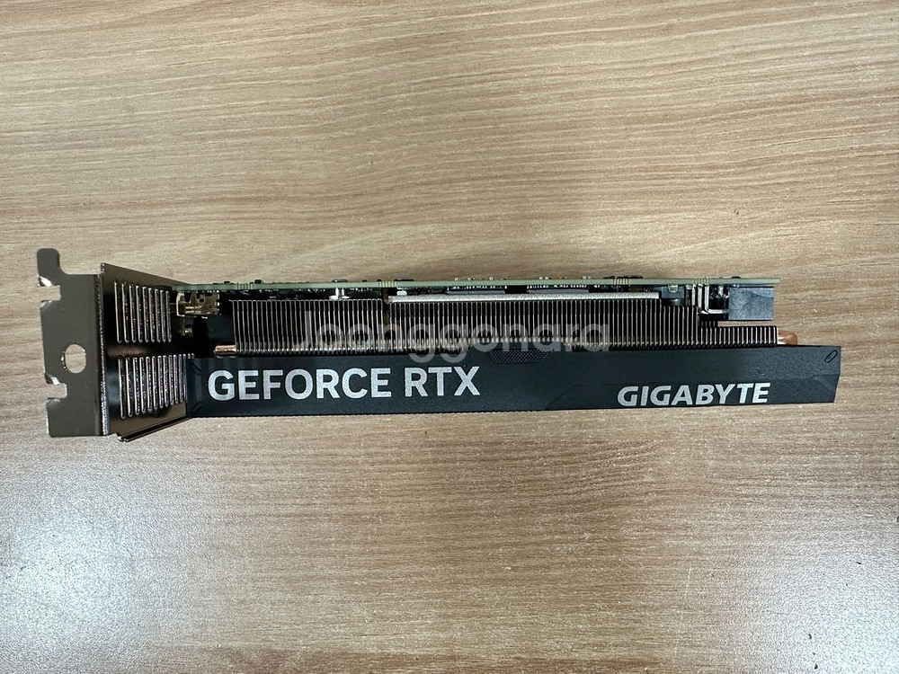 기가바이트 RTX 4060 OC UD2 OC D6 8GB Nano LP--3