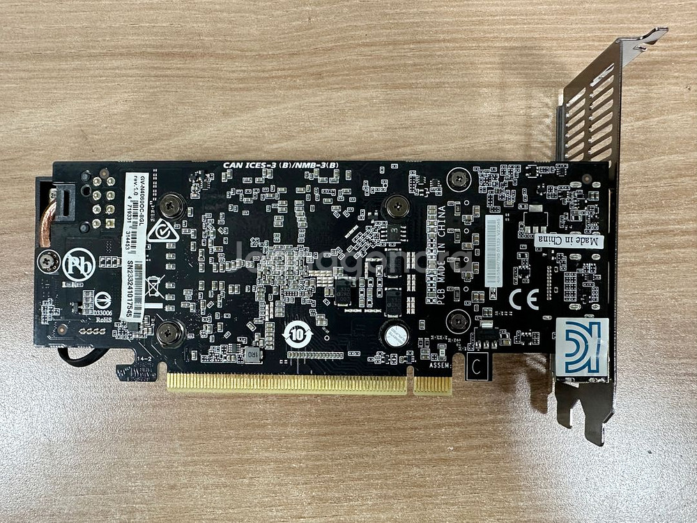 기가바이트 RTX 4060 OC UD2 OC D6 8GB Nano LP--2