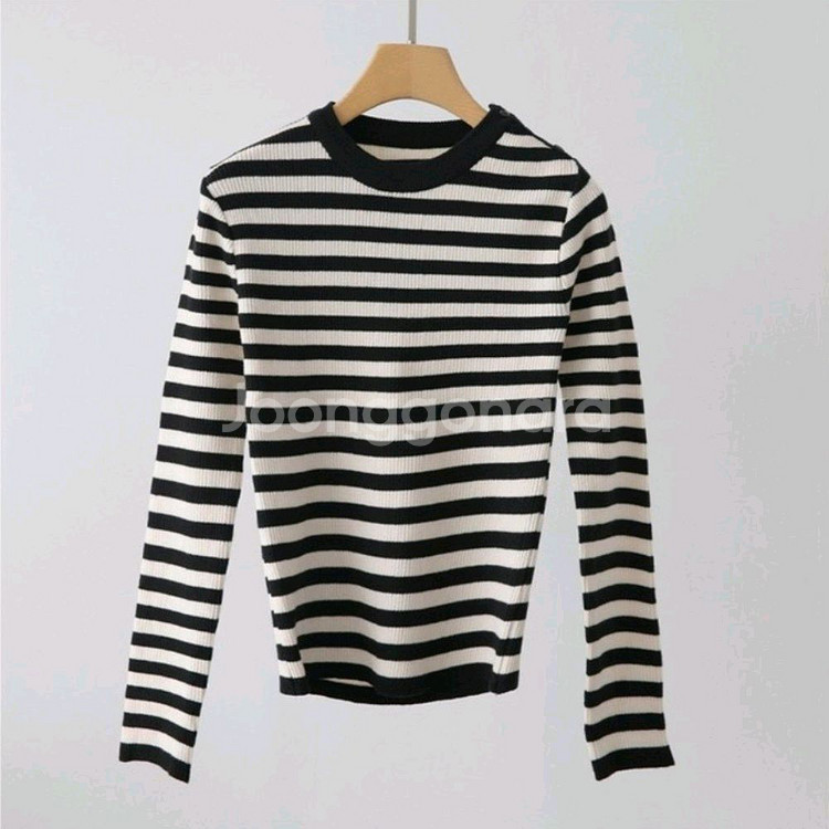 어깨버튼 골지 스트라이프 니트티ㅡ무배--8