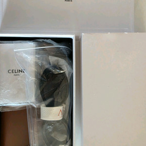 셀린느 트리오페 선글라스 블랙 CL40194U01A