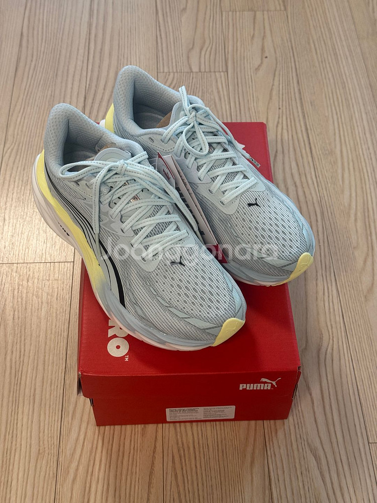 (새상품) 푸마 벨로시티 나이트로 4 230cm 러닝화--0