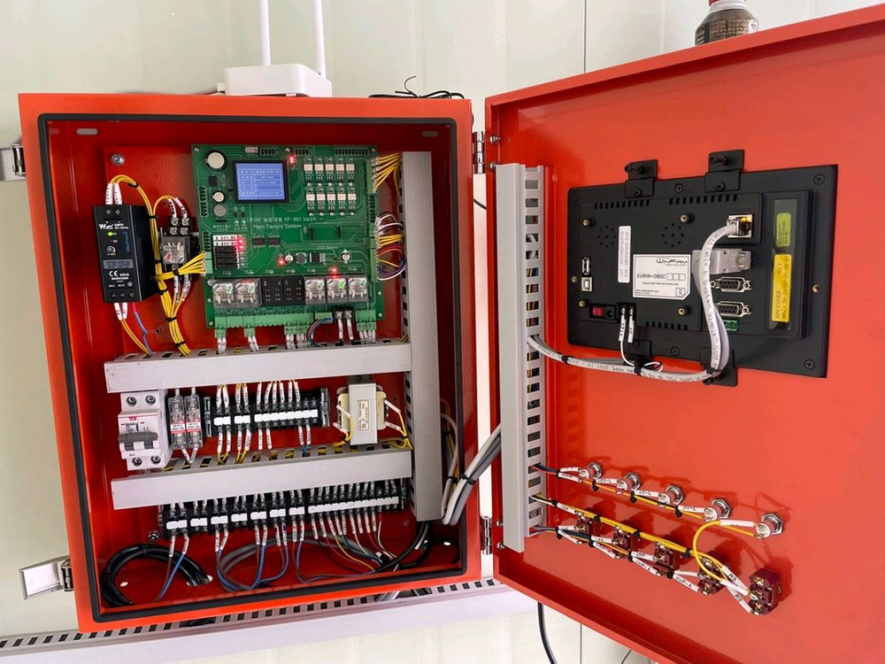 컨테이너형 스마트팜 수경식 이미지
