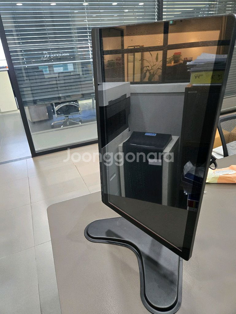 22인치 터치모니터--1