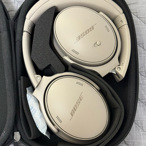 보스 QC 노이즈 캔슬링 헤드폰 샌드스톤
