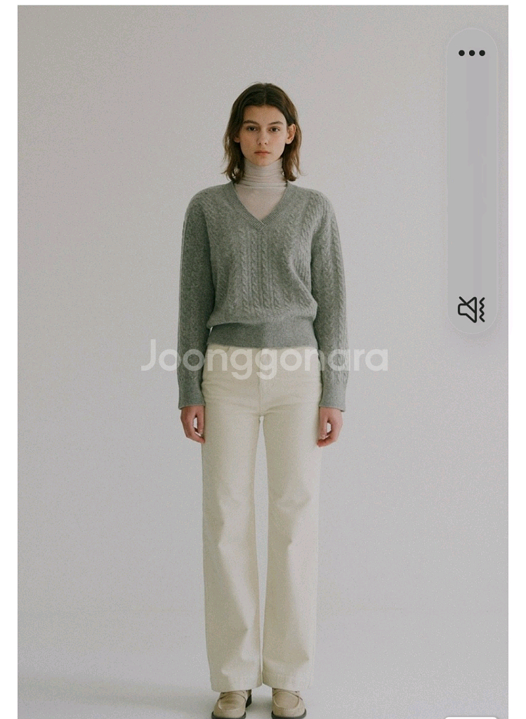 블랭크공삼 케이블 브이넥 니트--0