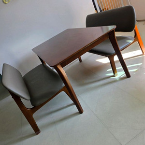 라로퍼니처 1400 원목 4인 낮은 식탁 세트 (식탁 + 벤치2개)