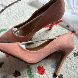 235사이즈 하이힐 두 켤레 새것 일괄