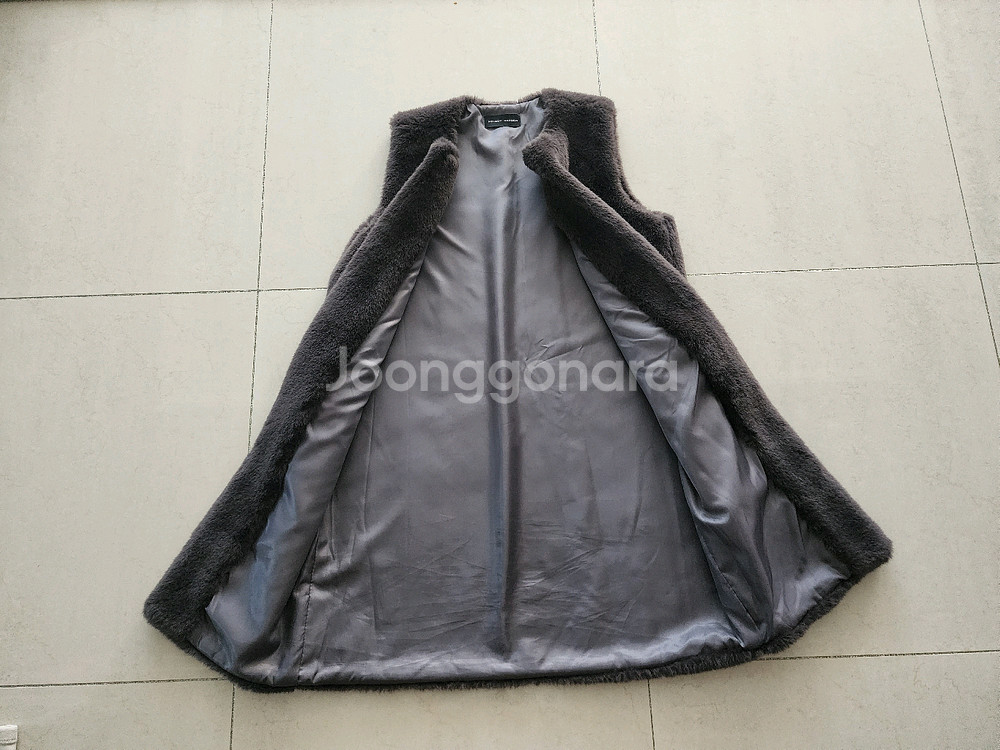 여성복 멜로디가든 인조퍼 롱베스트 팔아요--4