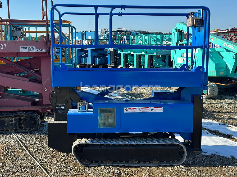 고소작업대 KC46 (작업6.6m/발판4.6m)--2