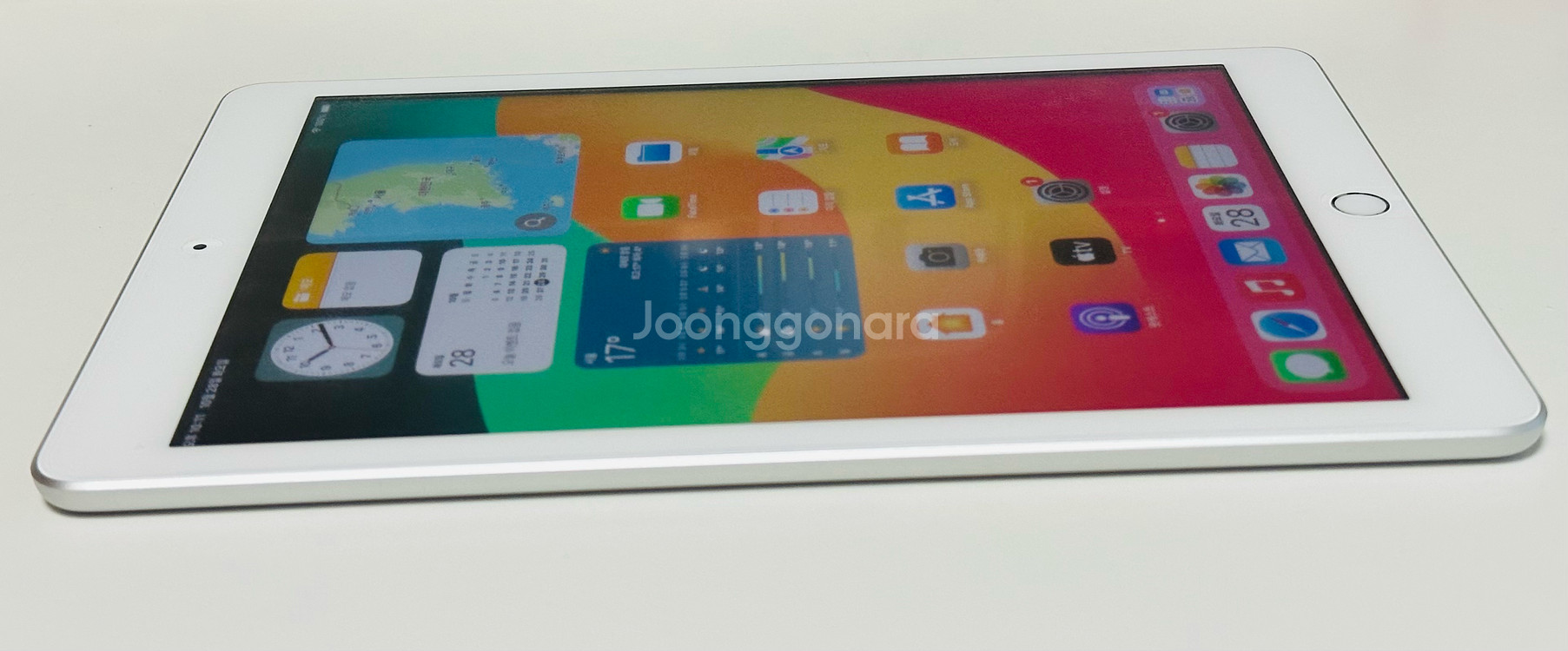 아이패드 6세대 9.7인치 128G 실버 wifi--4
