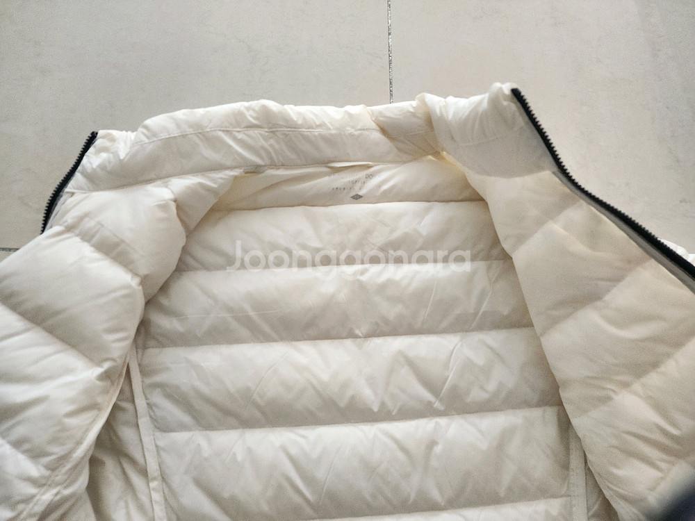 탑텐 밸런스 여성 덕다운 패딩 90 사이즈새거팔아요--6