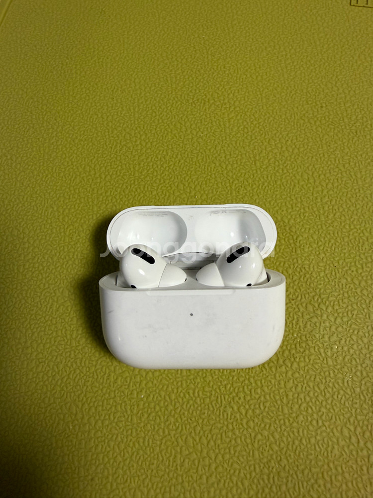 에어팟 프로 1세대 맥세이프--2