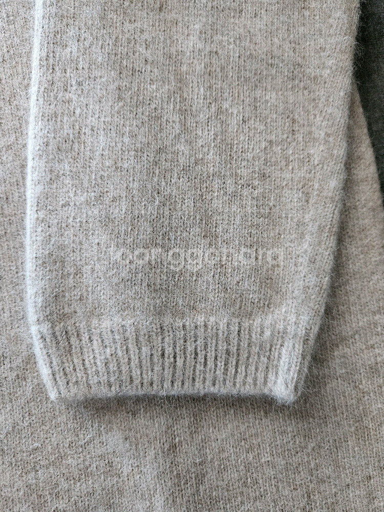 EON 라쿤 홀가먼트 라운드 니트원피스 판매해요--2