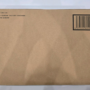초합금 건담 요코하마 팩토리 미개봉 판매합니다.