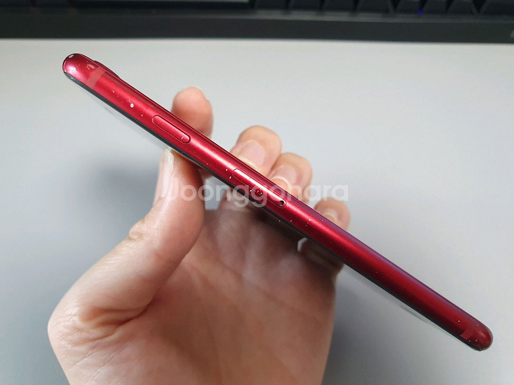 아이폰 SE3 / 128GB / 레드--8