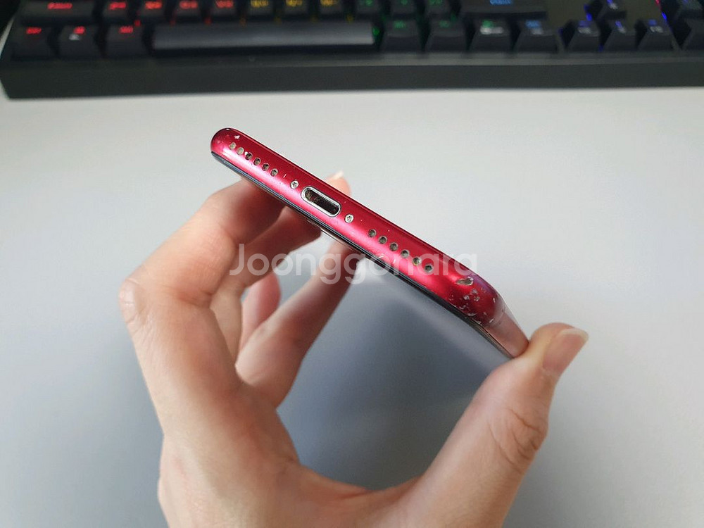 아이폰 SE3 / 128GB / 레드--9