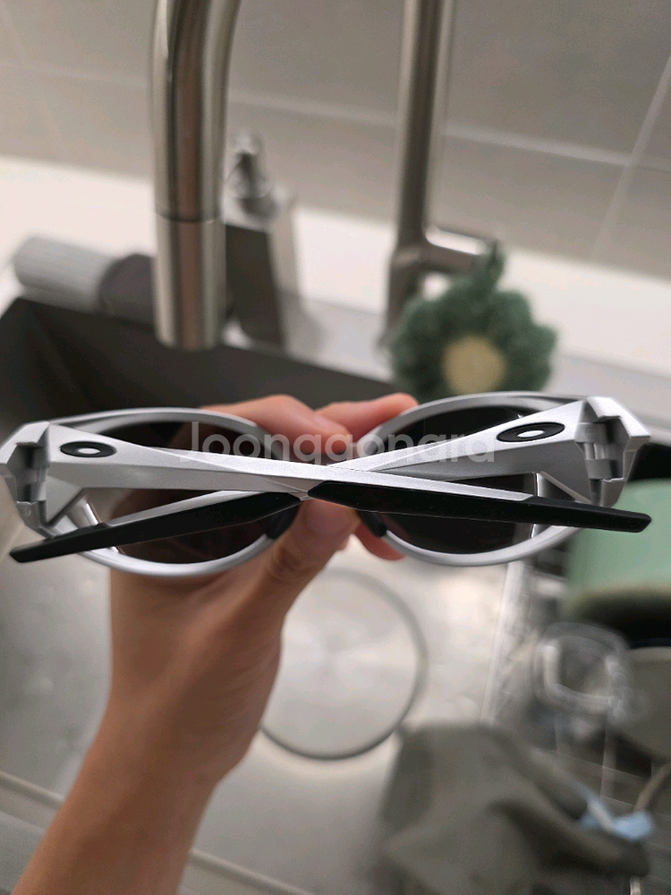 오클리 아이자켓 실버--1