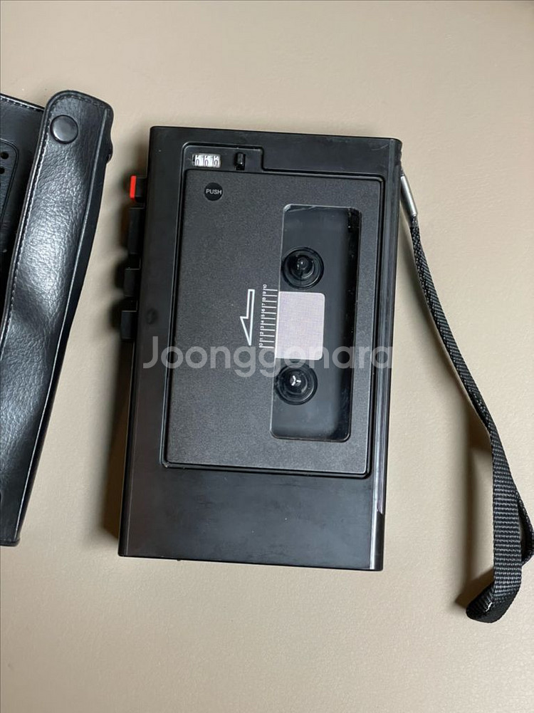 소니 TCM-121 카세트플레이어--1