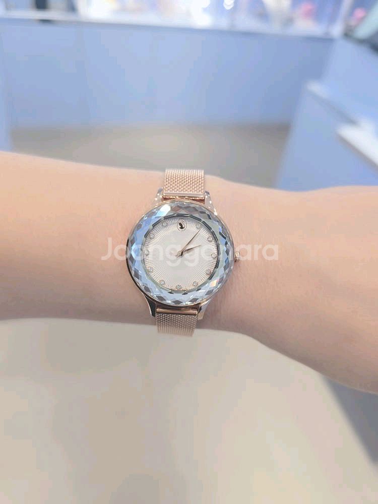 ( 새상품) 스와로브스키 시계--3