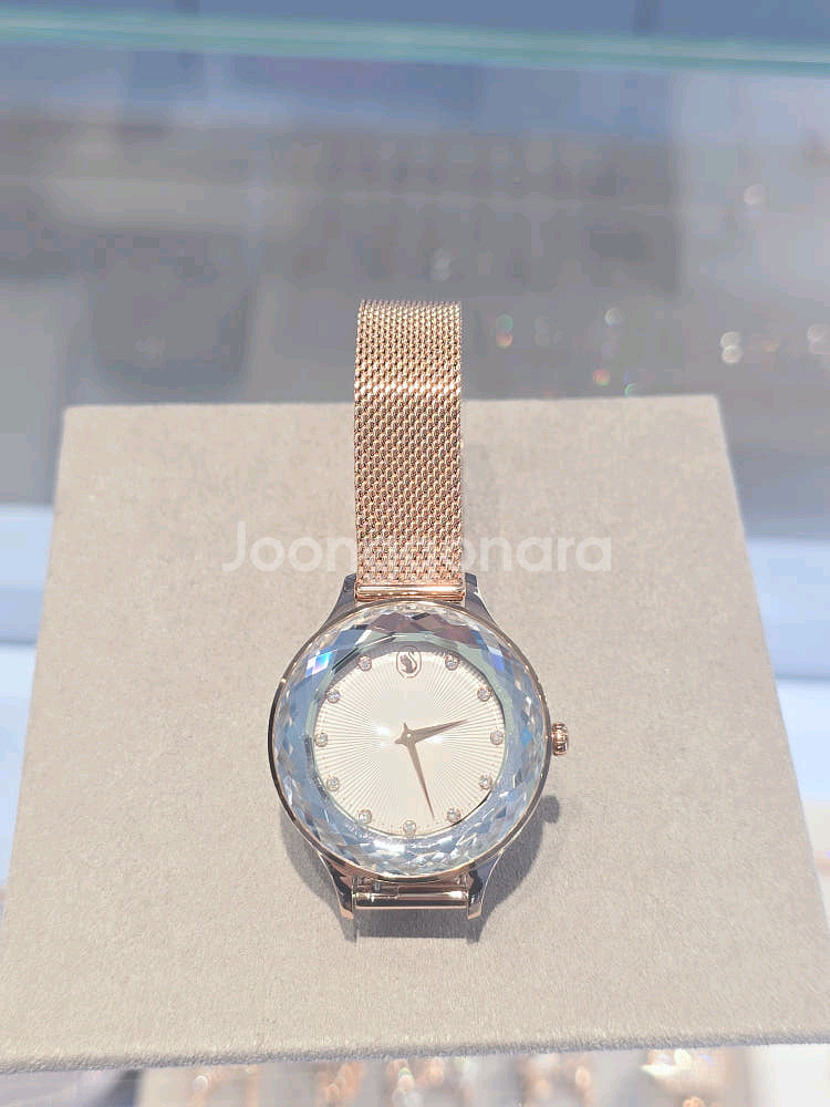 ( 새상품) 스와로브스키 시계--5