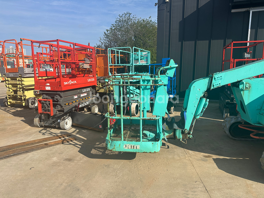 상공에 장애물이많은현장이라면 NUL090 굴절렌탈--3