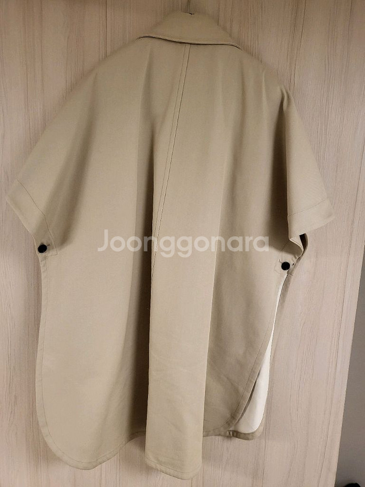 막스마라 리버시블 케이프 트렌치--1