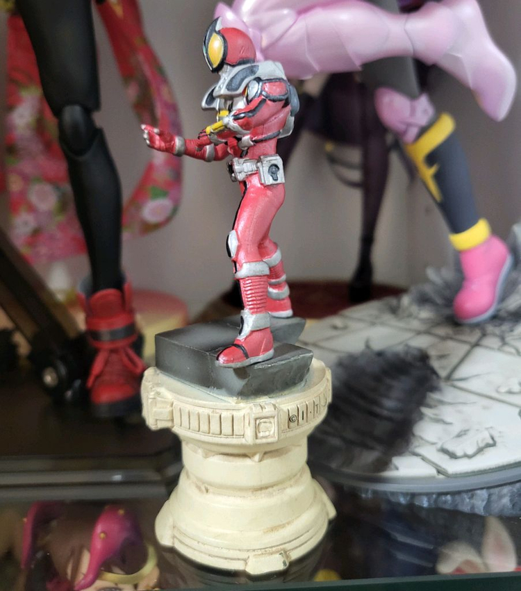 가면라이더 파이즈 체스피스 피규어 이미지