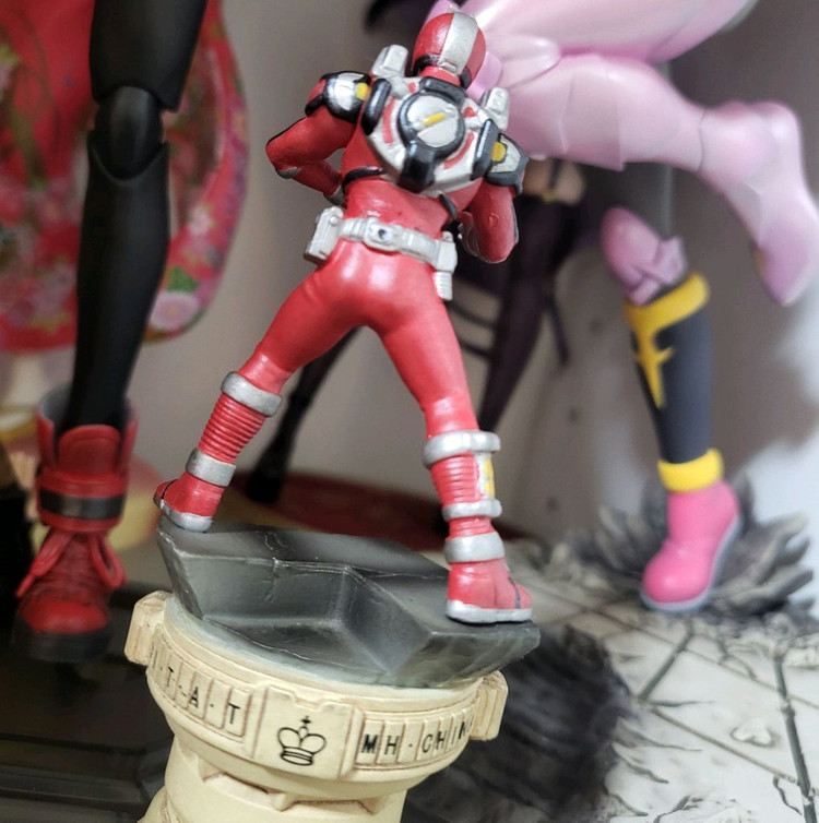 가면라이더 파이즈 체스피스 피규어 이미지