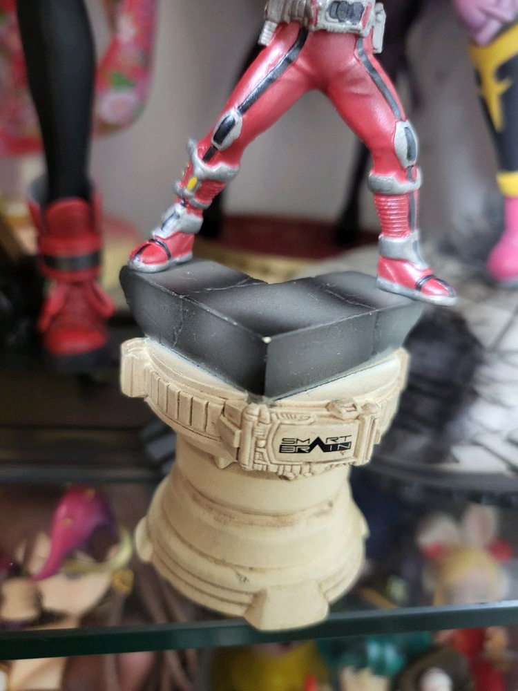 가면라이더 파이즈 체스피스 피규어 이미지