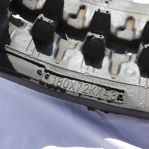 고무트랙 건설장비, SS기, 고소작업대, 굴삭기,과수용리프트