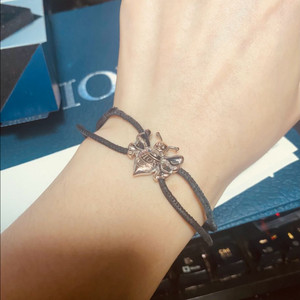 [OS] 디올 x 스투시 (Dior x Stussy) 팔찌, 브레이슬릿