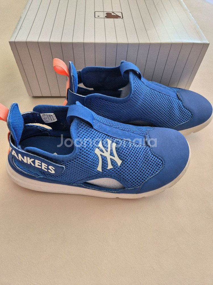 MLB 키즈 샌들형 운동화 230mm 택포--0