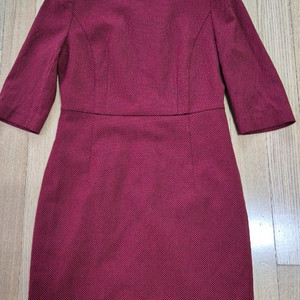 모조에스핀 여성스런핏의 트위드원피스,상태굿인제품