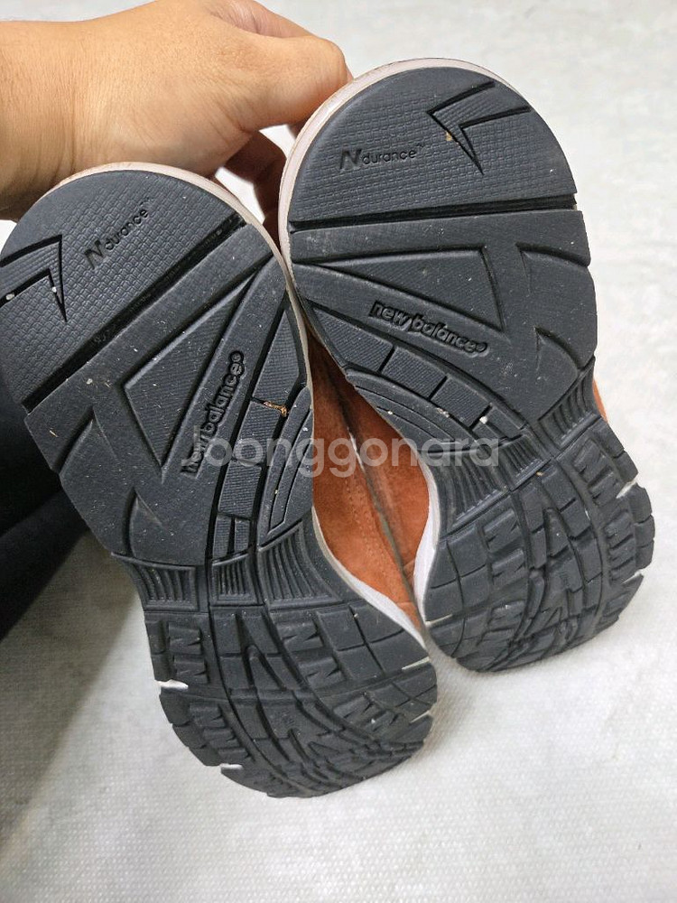 뉴발란스 991 팔콘 260사이즈 판매합니다--7