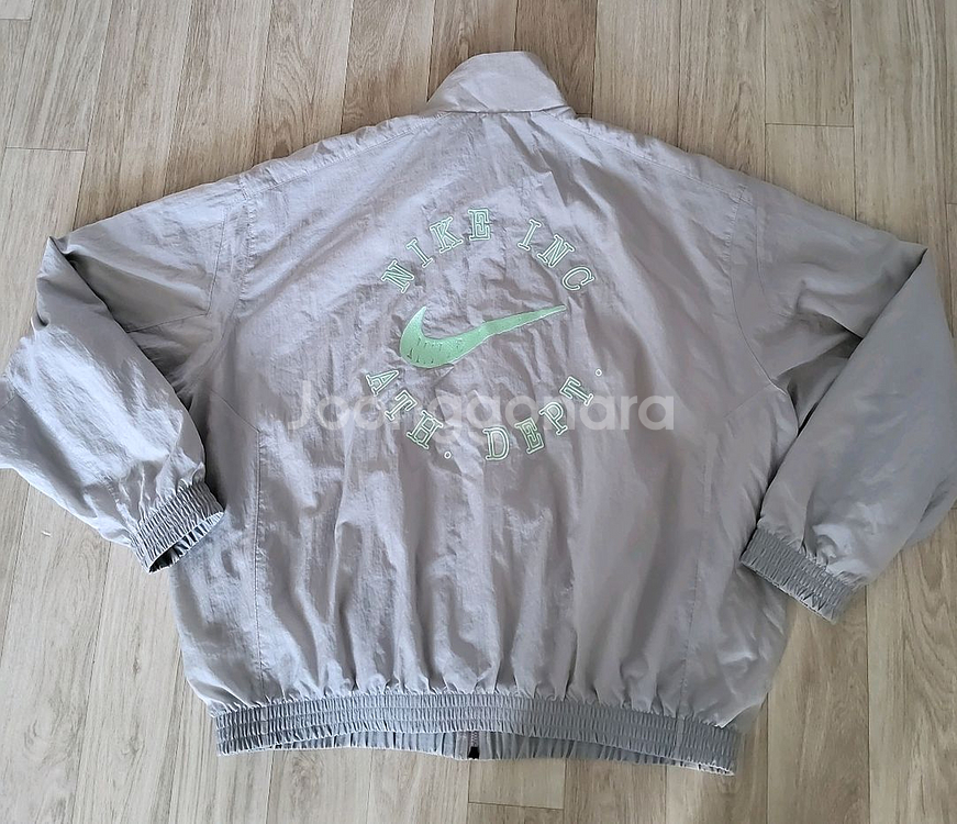 나이키 솔로스우시 우븐 트랙자켓 바람막이--1