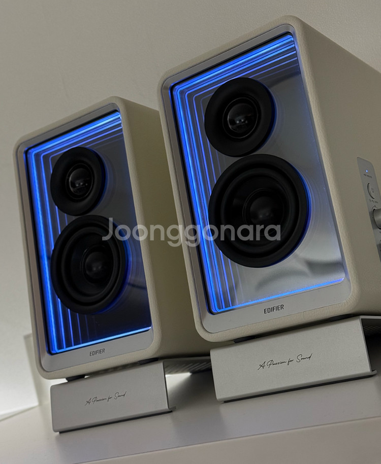 에디파이어 QR65 화이트 스피커 국내정발--0