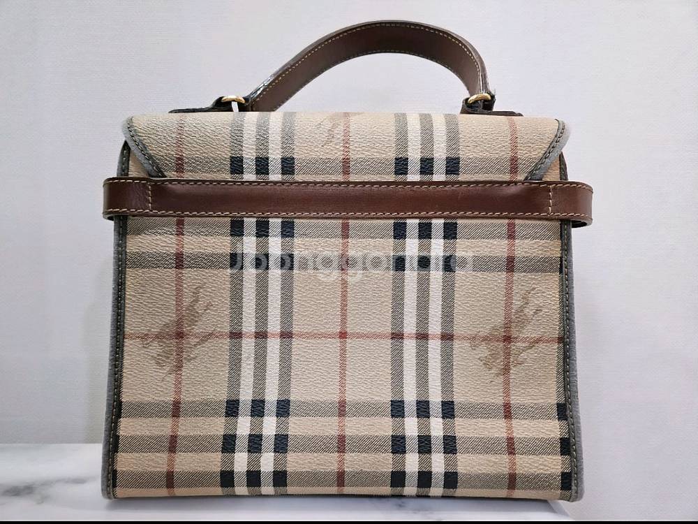 버버리 가방--2