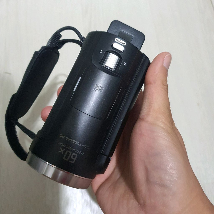 소니 핸디캠 HDR-PJ675--2