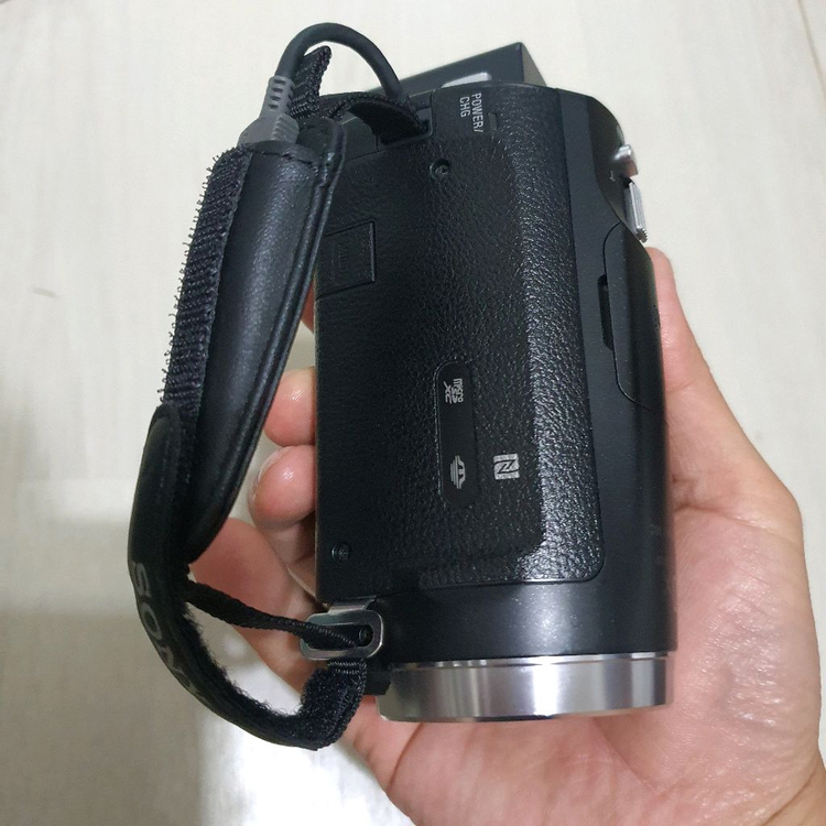 소니 핸디캠 HDR-PJ675--3