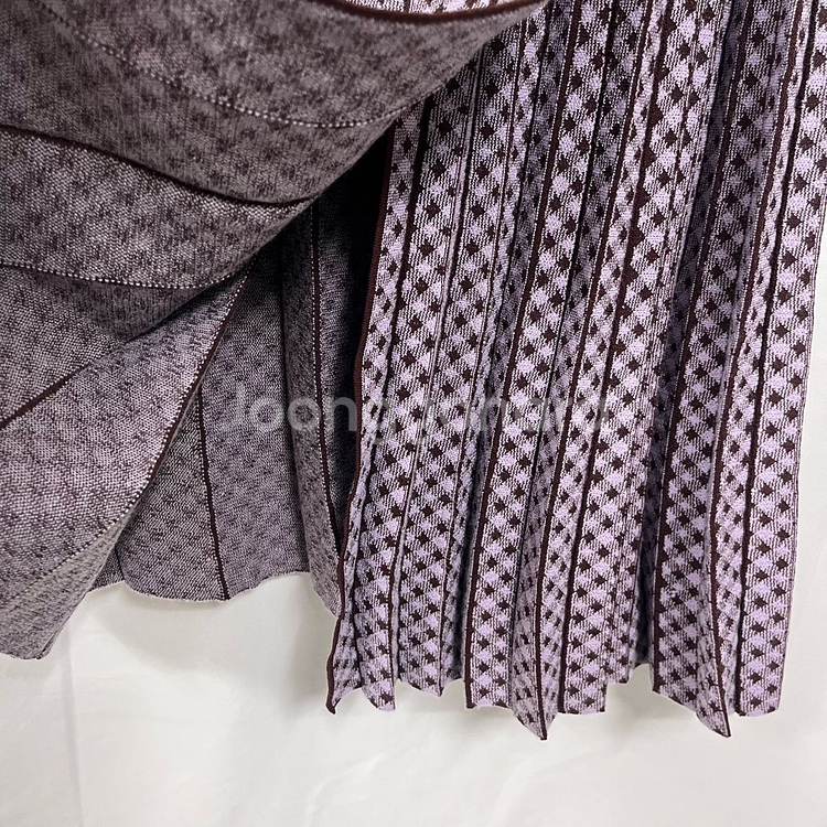 [한섬] SJSJ 아가일 울 혼방 니트 플리츠 스커트--3