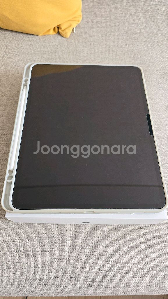 새제품급 아이패드 프로 13 M4 스페이스 블랙 WiF--1