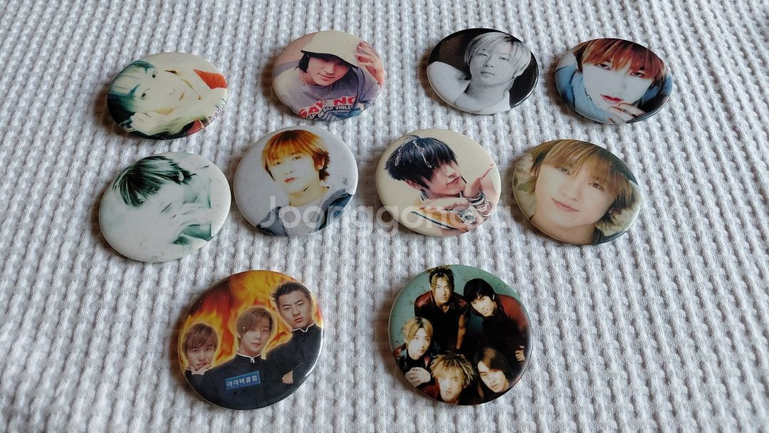 신화 뺏지 이름표 옷핀 사진들 혜성 전진 총 62개--7