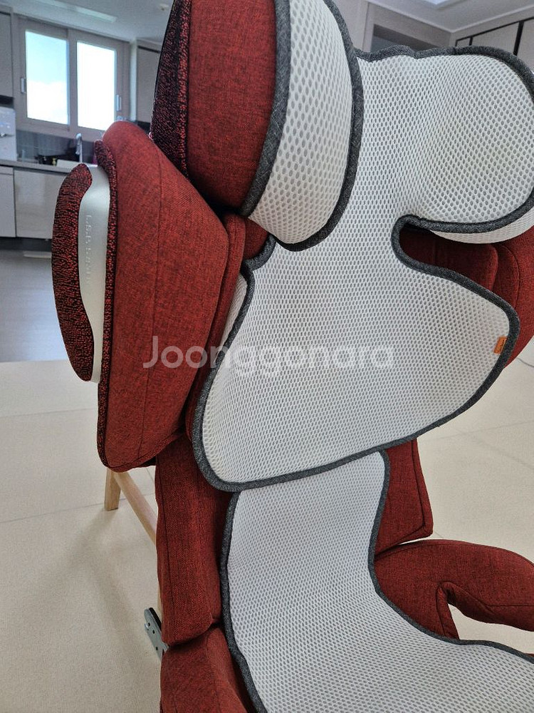 싸이벡스 큐투픽스 주니어 카시트(쿨매트포함)--1