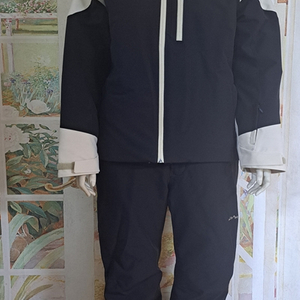 25 피닉스 스키복 (사이즈:S)