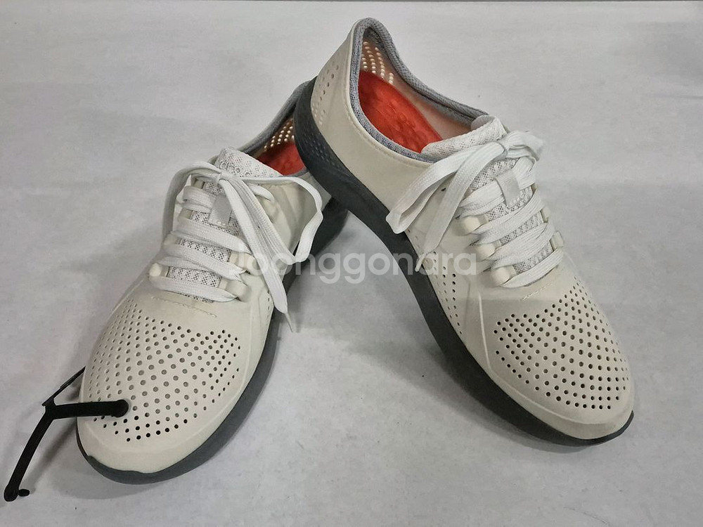 크록스 라이트라이드 360 페이서 스니커즈(280)--2